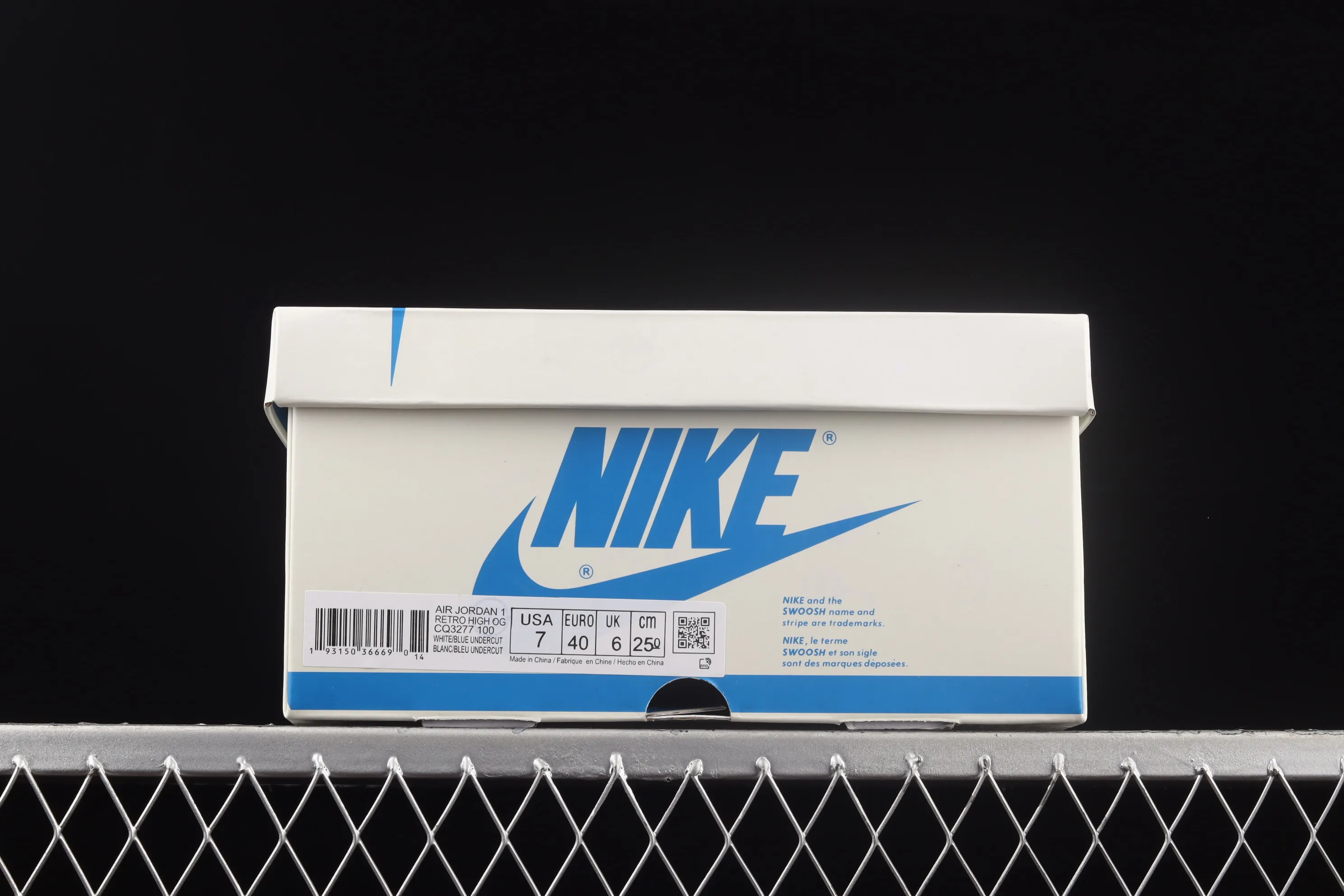 All categories Air Jordan Jordan series basketball shoes Air Jordan 1 Low Travis Scott x Air Jordan 1 Low AJ1 Joe 1 raw rubber white and blue inverted hook low-top cultural sneakers CQ3277-100